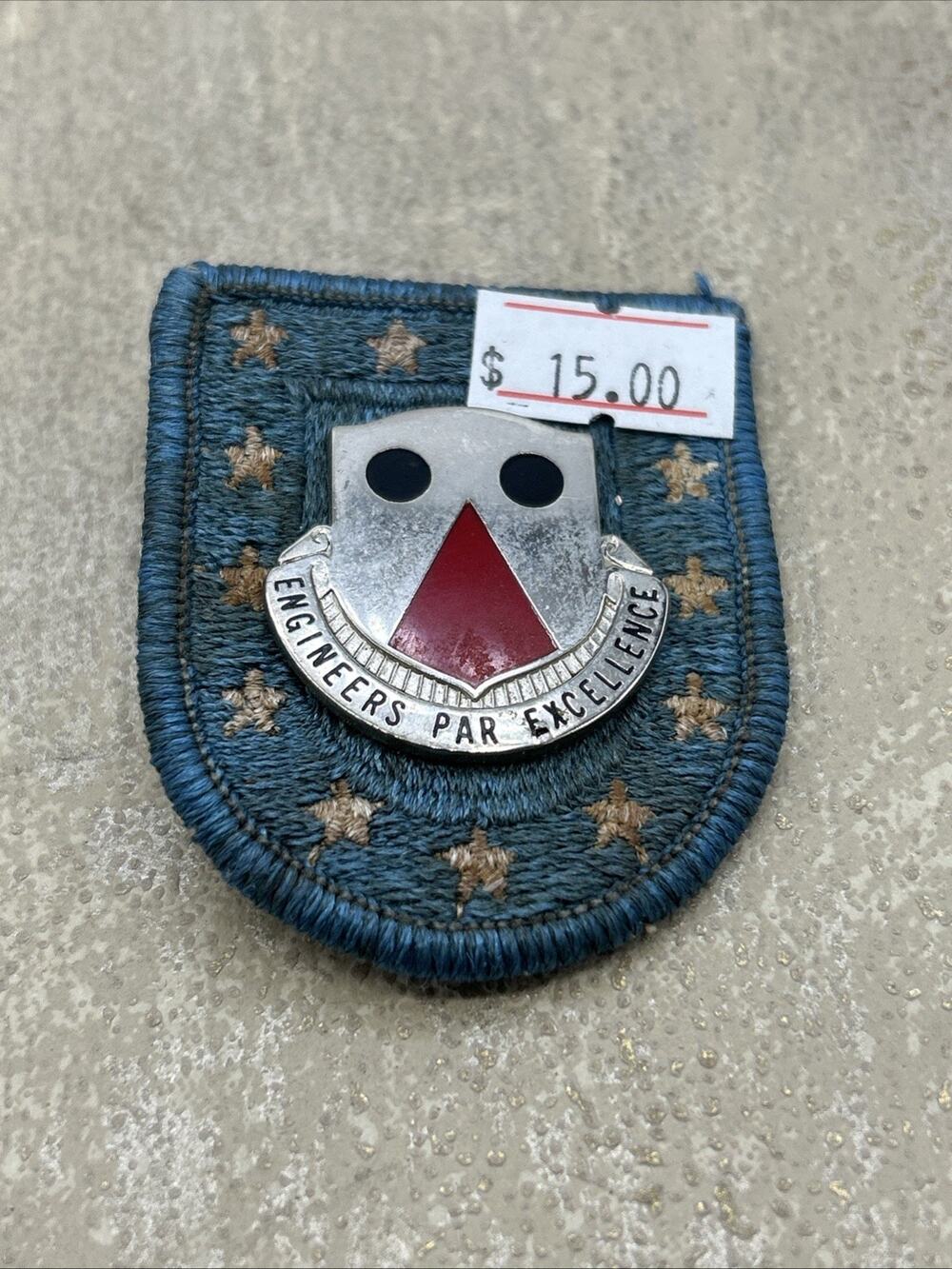 US Army 980th Engineer Bn CB 9M Meyer DUI DI Insignia Crest Pin